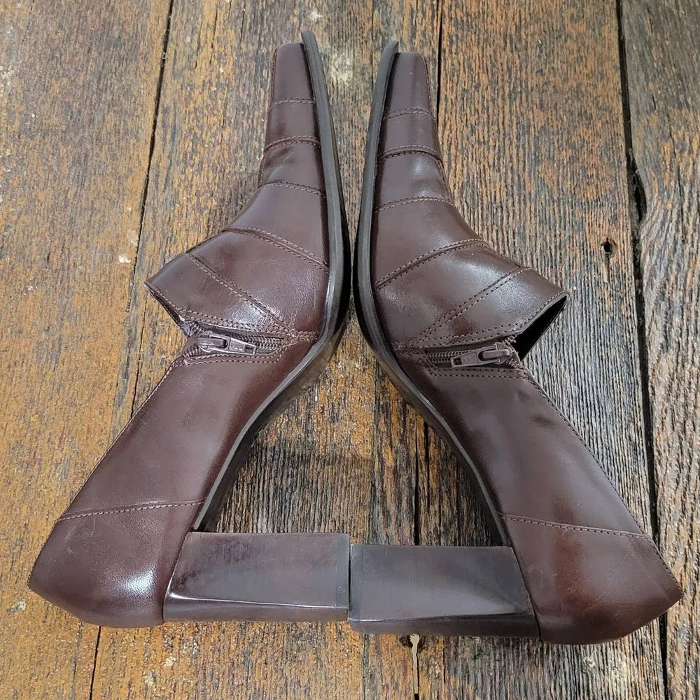 dibia 'Justice' Square Toe Brown Leather Side Zip Pumps - Picture 5 of 8